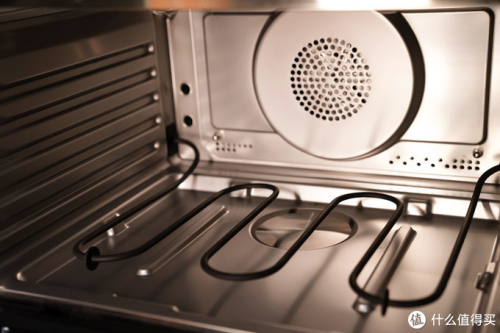 蒸烤箱一體機還是分體的蒸箱、烤箱更實用，一體機的優(yōu)勢全分析