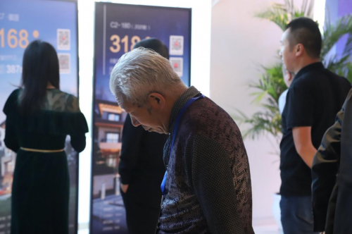 回鄉(xiāng)建房像買汽車一樣省心？寶家鄉(xiāng)墅在建房節(jié)峰會現(xiàn)場銷售超億元