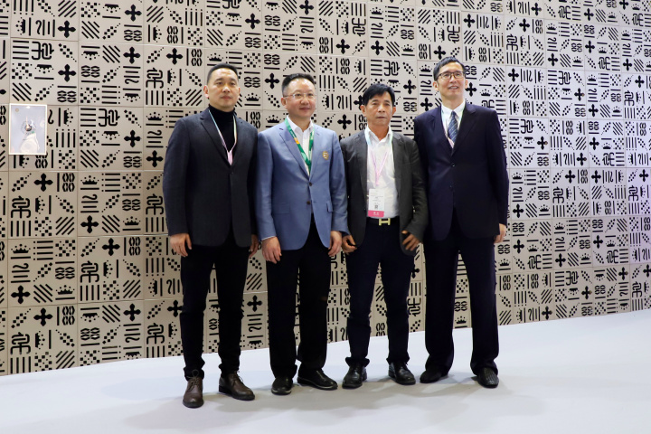 中國家用紡織品行業協會會長楊兆華給予蘭帛極高肯定