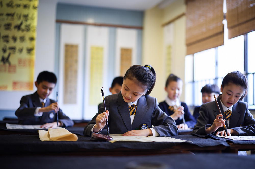 &ldquo;雙減&rdquo;之后首個(gè)開(kāi)學(xué)，各地學(xué)生展現(xiàn)新面貌