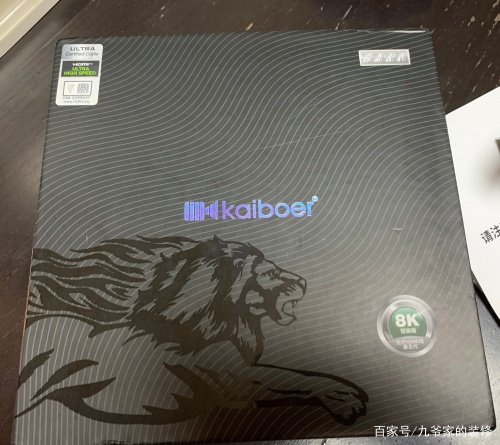 用幾十塊的HDMI線，卡頓閃屏超尷尬！最終我選擇了開博爾光纖HDMI線