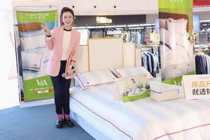 依然愛麗絲 | 銘都家居：有顏值更是實(shí)力派