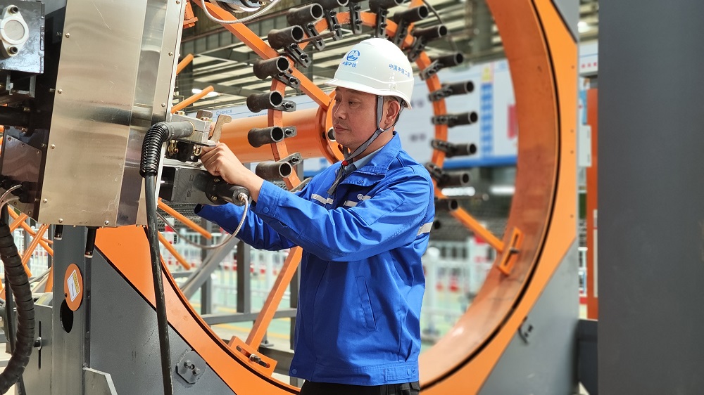 36年地下&ldquo;追光&rdquo; 38公里隧道逐夢  &mdash;&mdash;記全國五一勞動獎章獲得者唐維湘