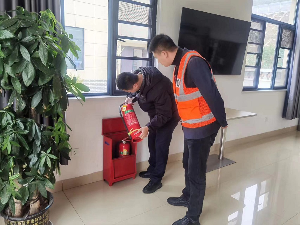 消防安全始于&ldquo;心&rdquo;，防患未然始于&ldquo;行&rdquo;&mdash;江西交投集團信豐西收費所&ldquo;三抓三促&rdquo;開展消防宣傳月系列活動