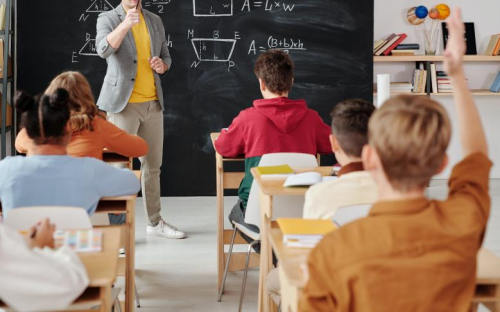 選擇東寶床墊，讓孩子在學校睡好一點