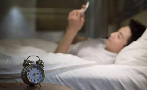 東寶床墊：中老年人睡眠淺、容易醒，更需要一張好床墊